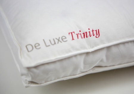 Подушка Kauffmann De Luxe Trinity Kissen TRIO средняя