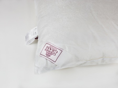 Подушка PAISLEY SILK GRASS мягкая